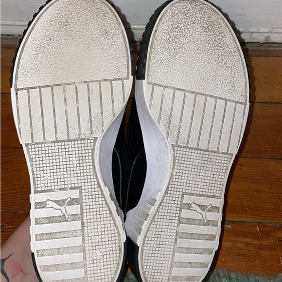 PUMA Cali’s size 8W - Picture 5 of 5